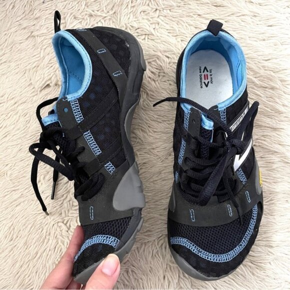 New Balance Black Minimus WT10 Trail Running Shoes - 6US - Picture 9 of 11